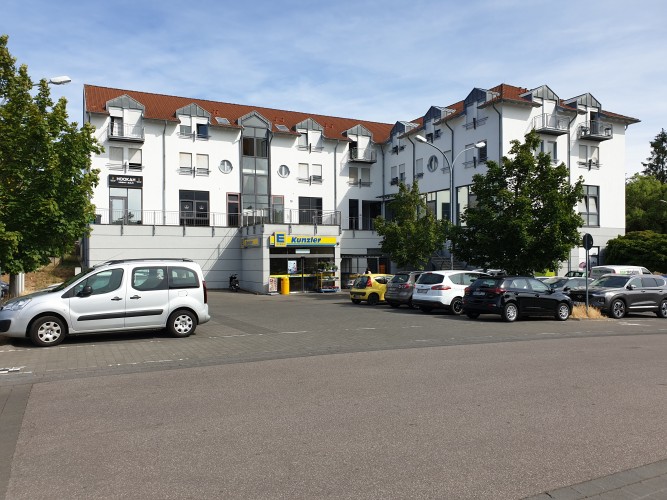 FCR Immobilien AG erwirbt vollvermietete Einzelhandelsimmobilie in Schwalbach