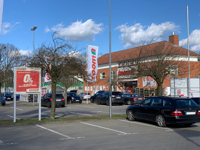 FCR Immobilien AG kauft Fachmarktzentrum in Ludwigslust und ist seit heute im General Standard der Frankfurter Wertpapierbörse gelistet